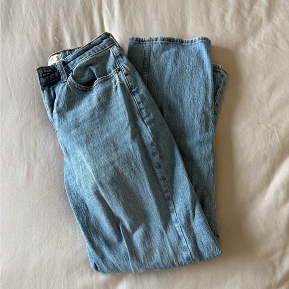 Abercrombie & Fitch Curve Love The Vintage Straigh High Rise Jeans Size 0/25R - Picture 1 of 3